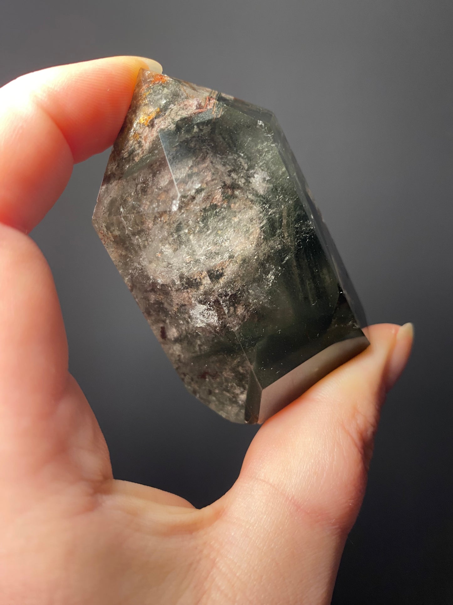 GARDEN QUARTZ TOWERS F - K
