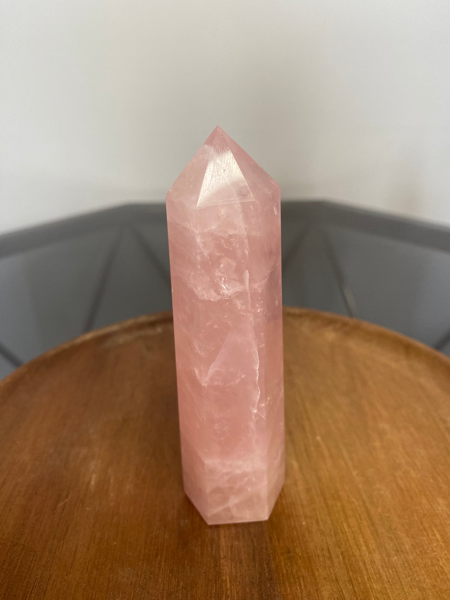 ROSE QUARTZ TOWERS G - M