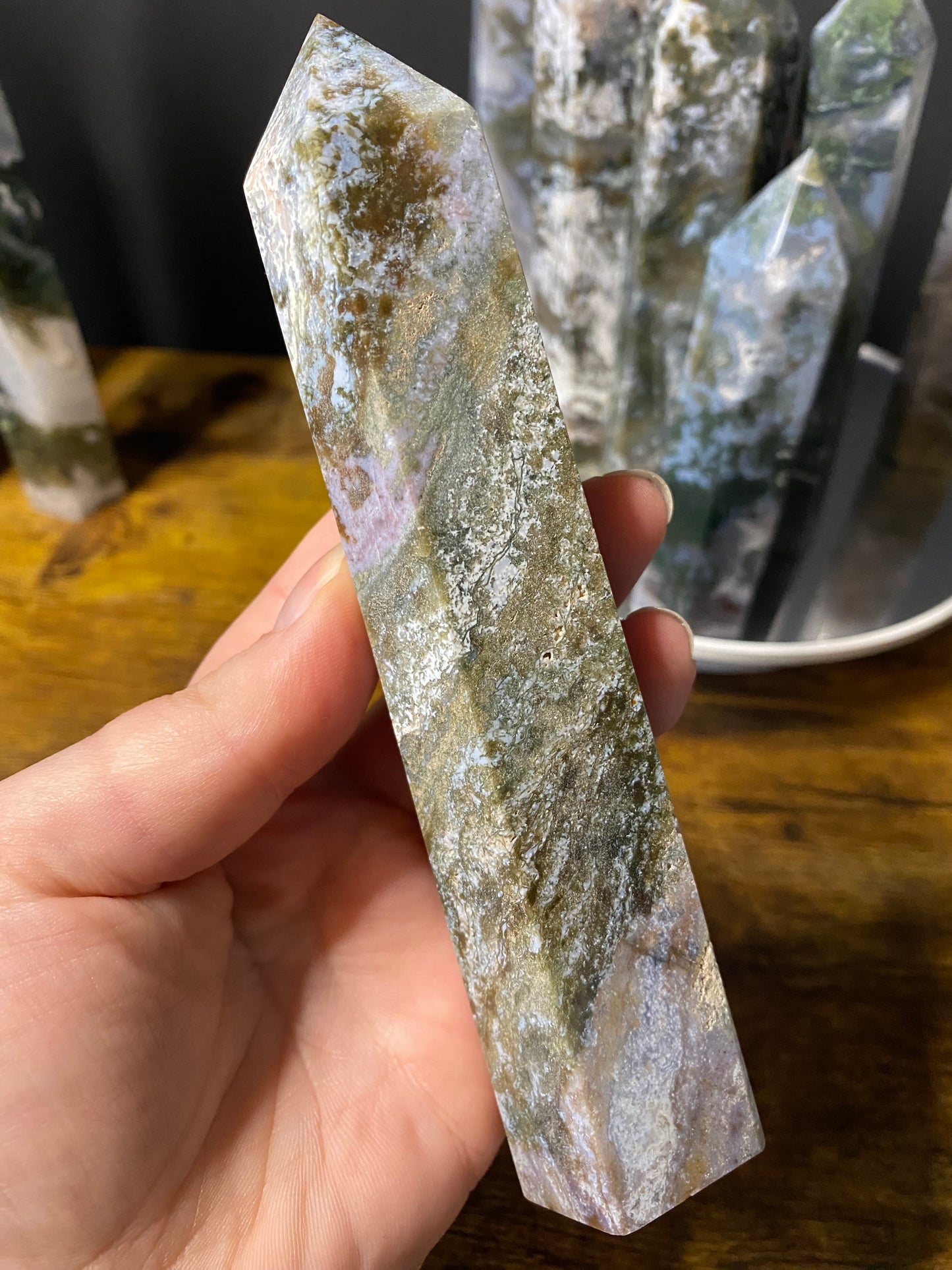 MOSS AGATE TOWERS A - H