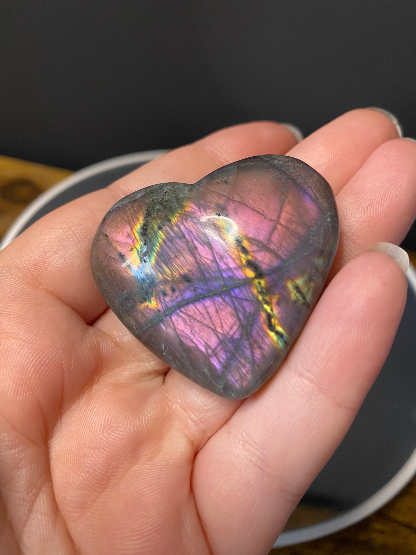 LABRADORITE FLASHY HEART CARVING