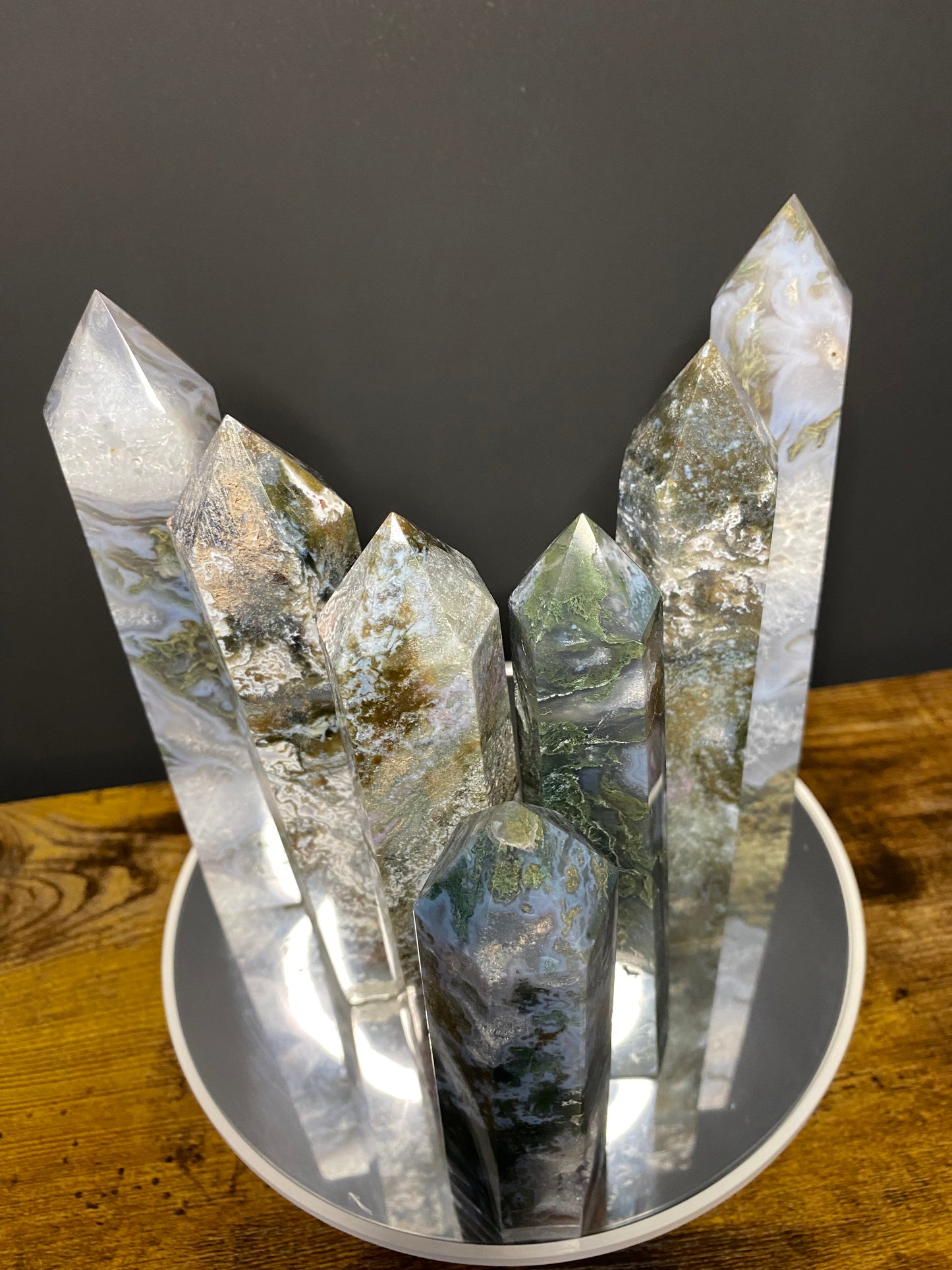 MOSS AGATE TOWERS A - H