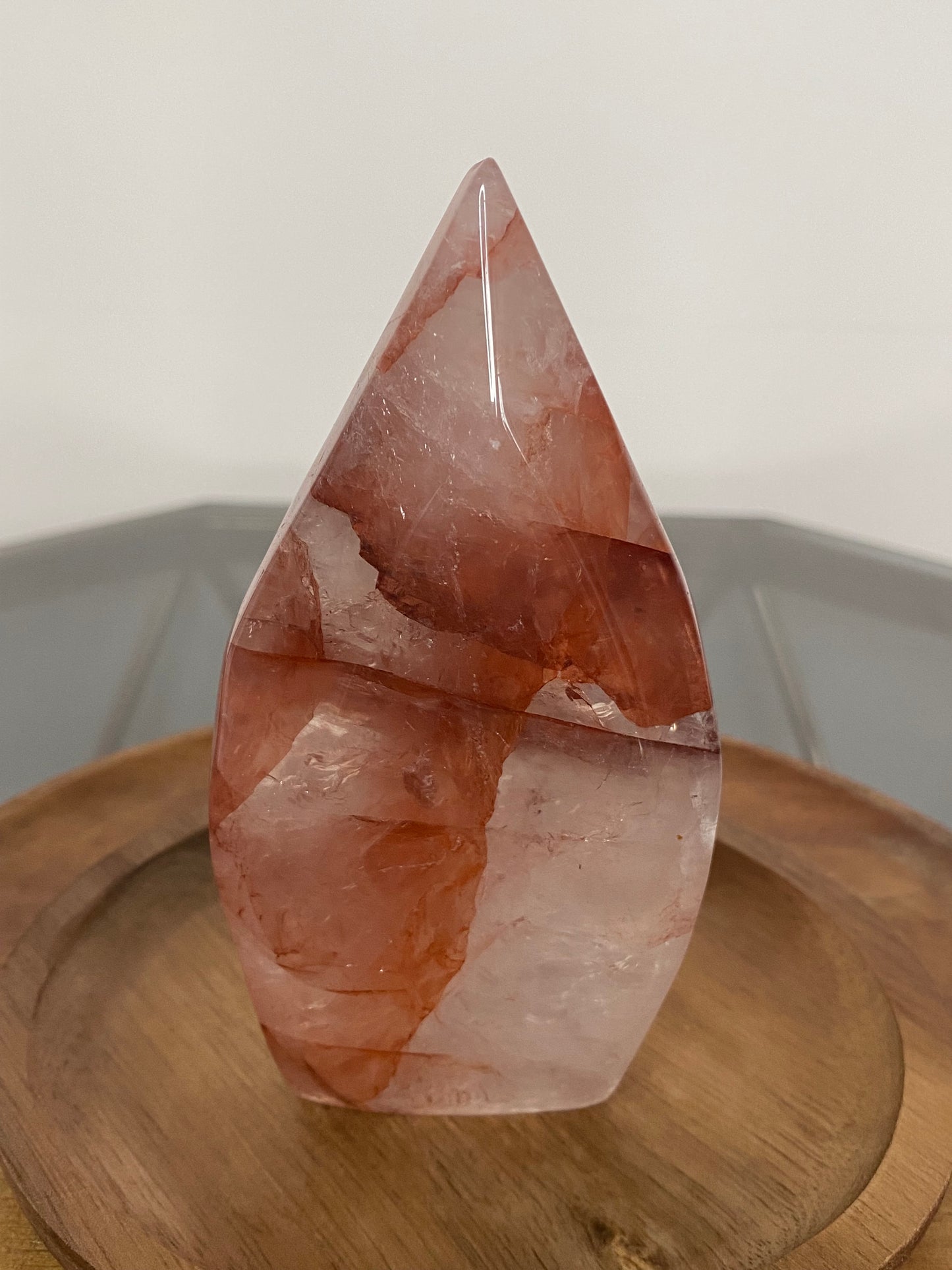 FIRE QUARTZ STAND