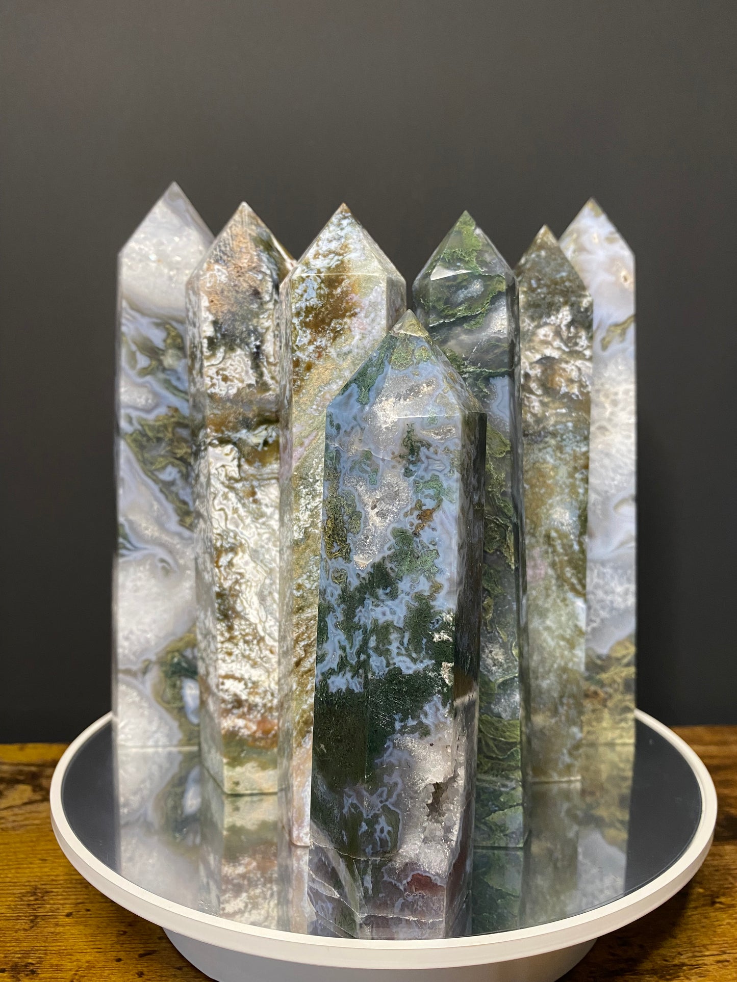 MOSS AGATE TOWERS A - H