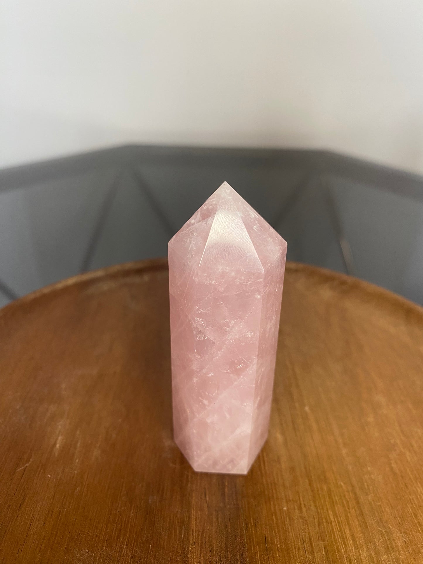 ROSE QUARTZ TOWERS G - M