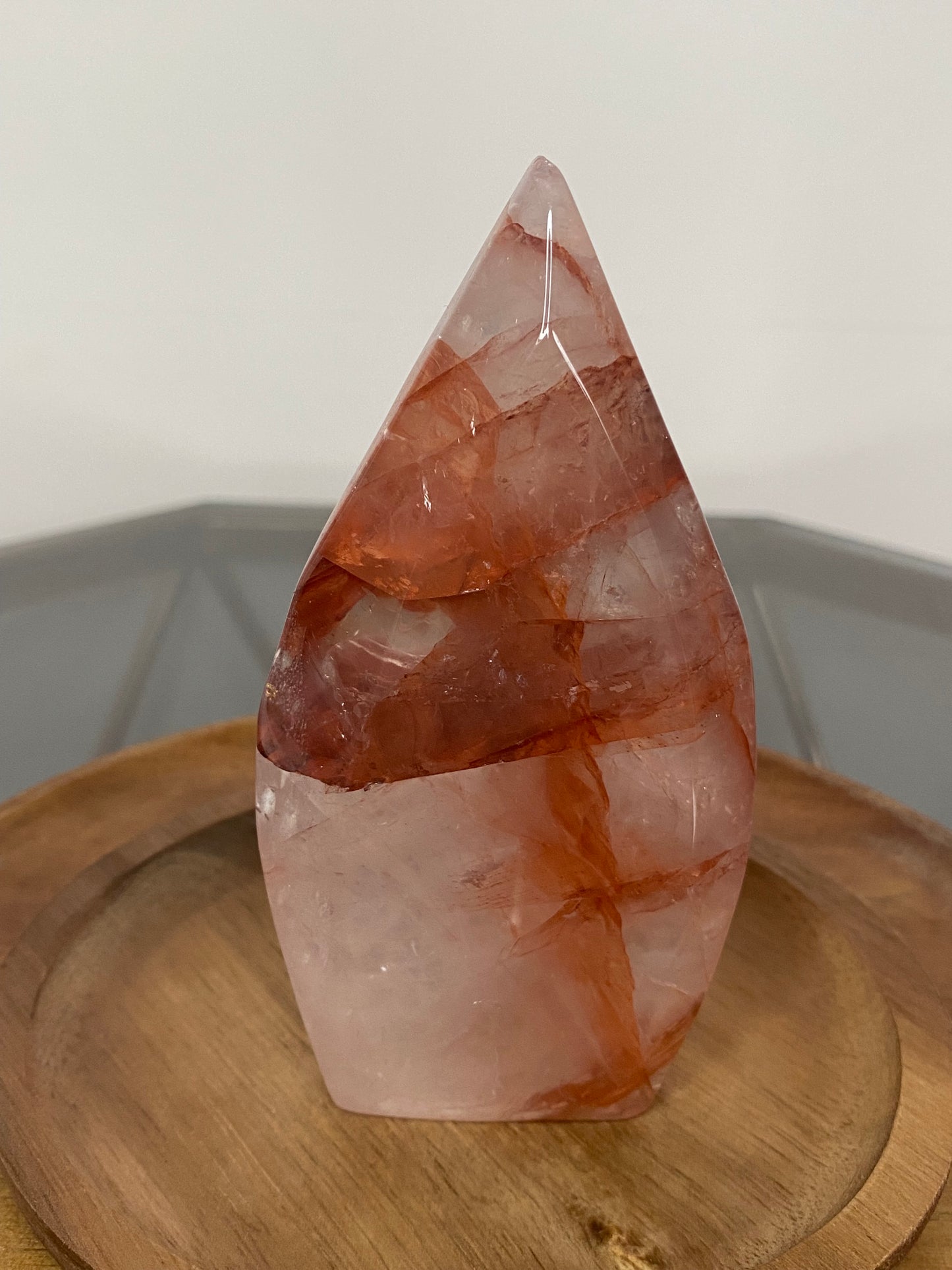 FIRE QUARTZ STAND