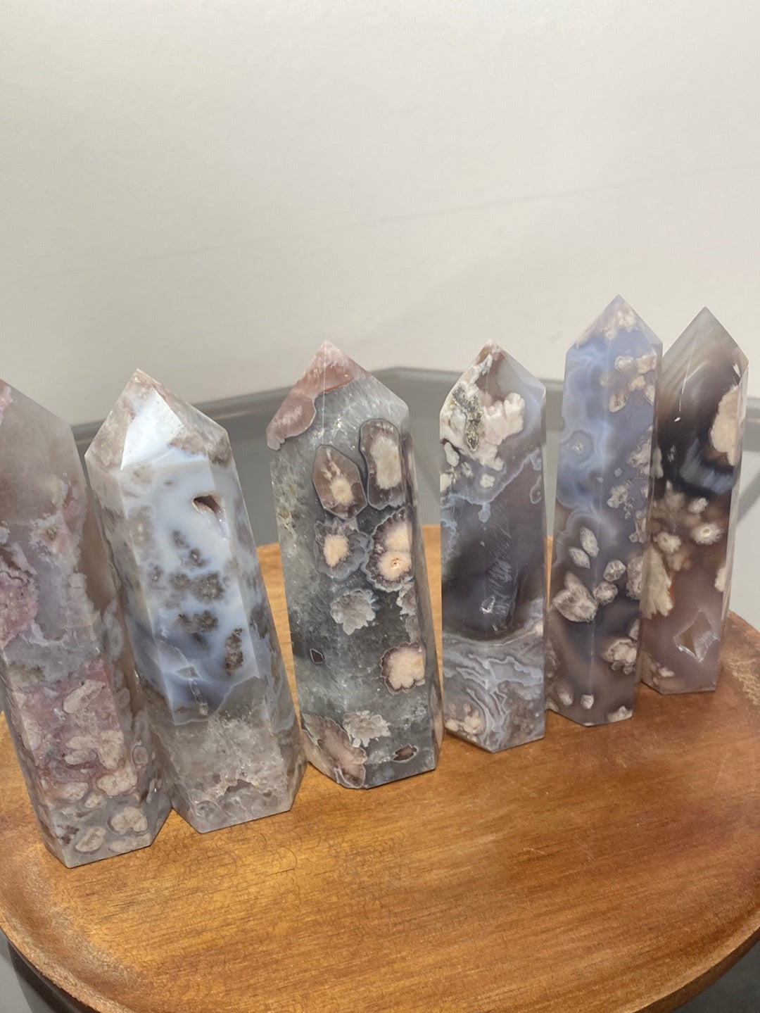 BLACK FLOWER AGATE TOWERS F - L