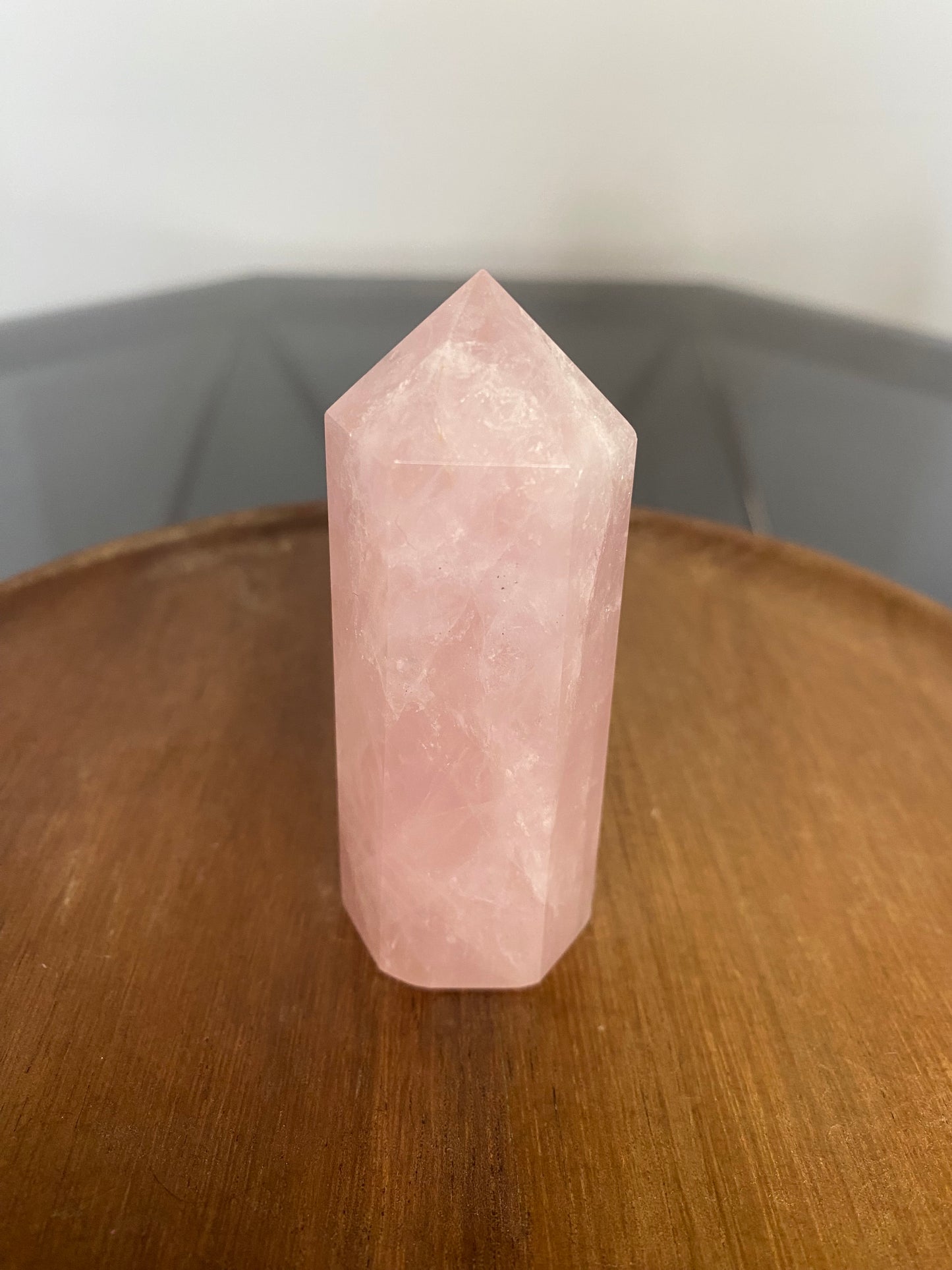 ROSE QUARTZ TOWERS G - M