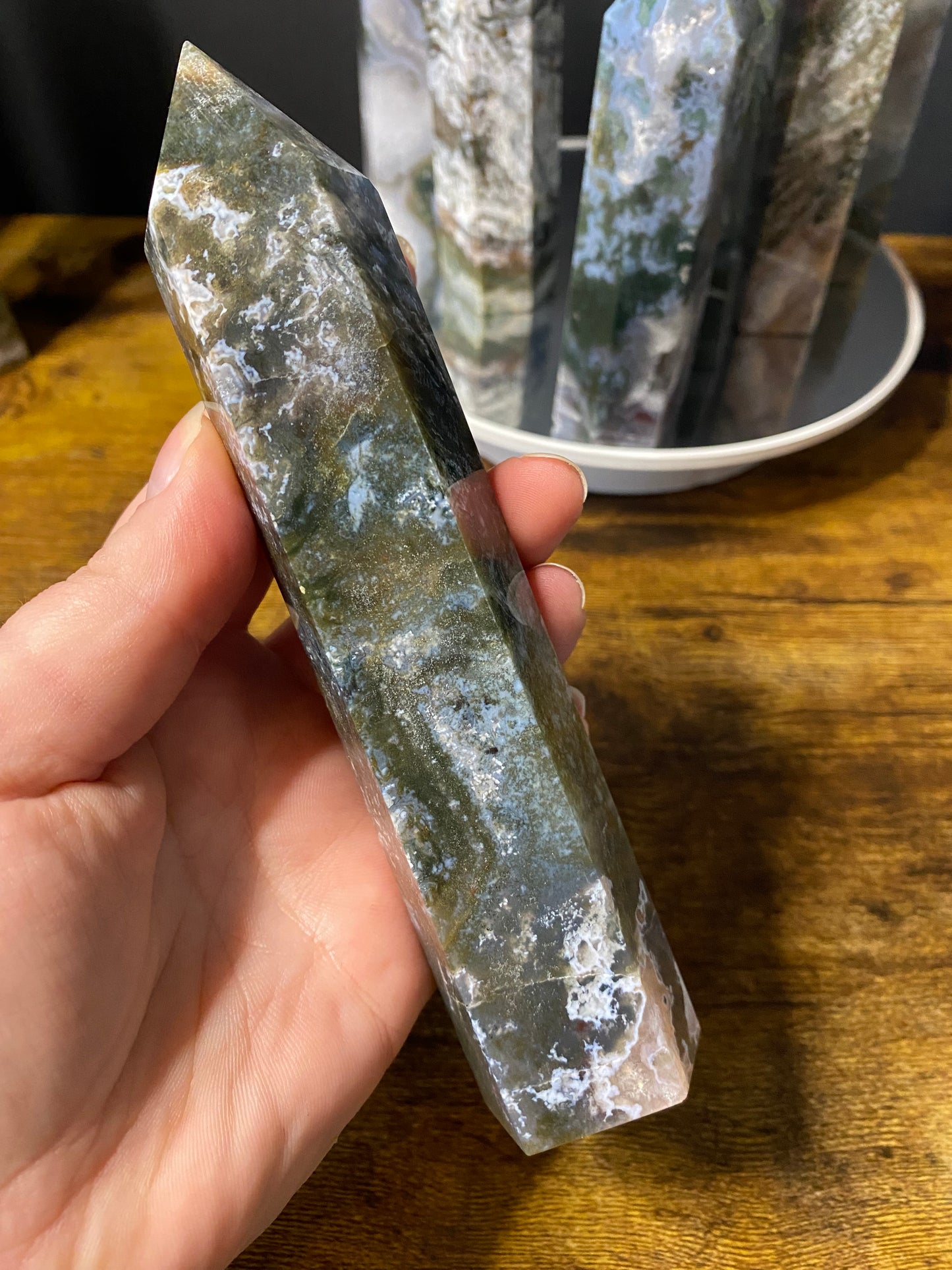 MOSS AGATE TOWERS A - H